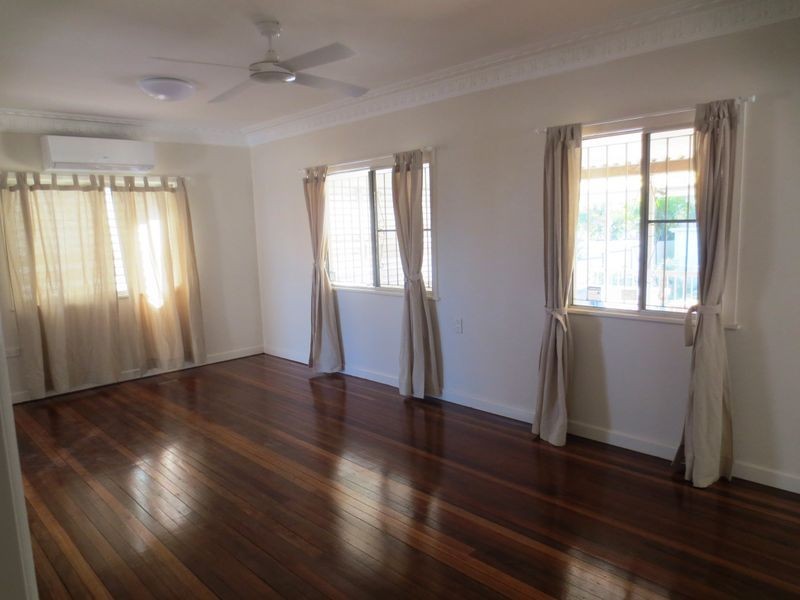 8 Walter Street, Murarrie QLD 4172