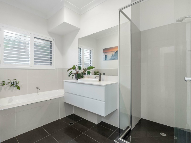 71 Moonie Avenue, Murarrie QLD 4172