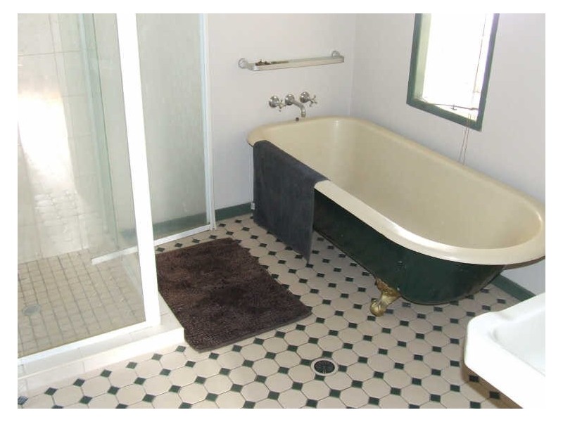 23 Grenade Street, Cannon Hill QLD 4170