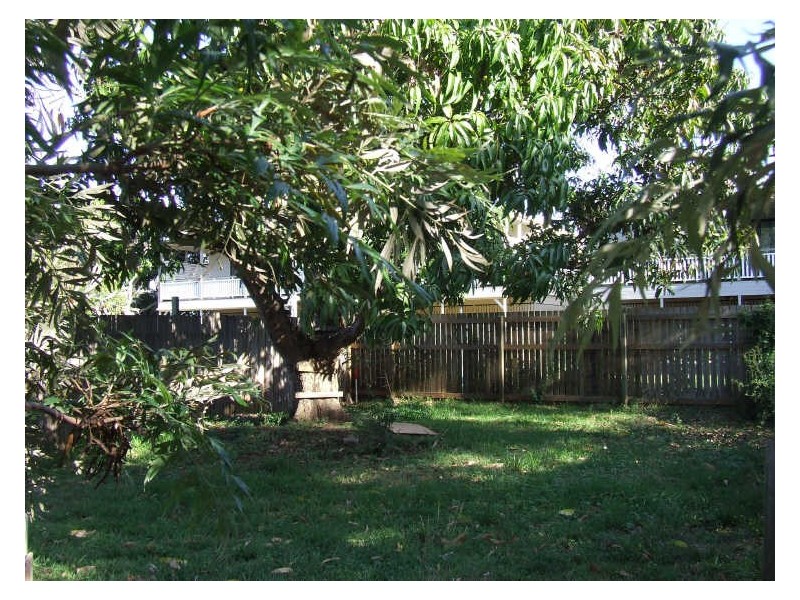 23 Grenade Street, Cannon Hill QLD 4170