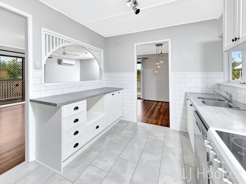 153 Wondall Road, Wynnum West QLD 4178