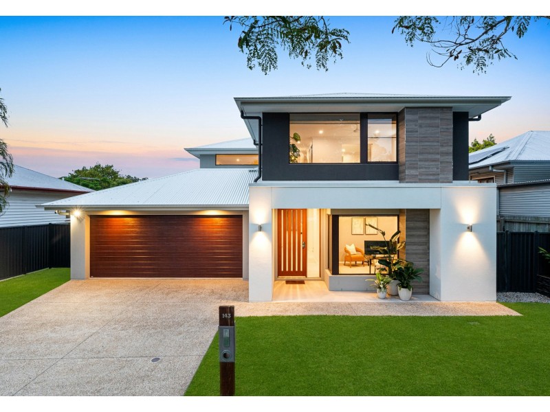 143 Dahlia Street, Cannon Hill QLD 4170