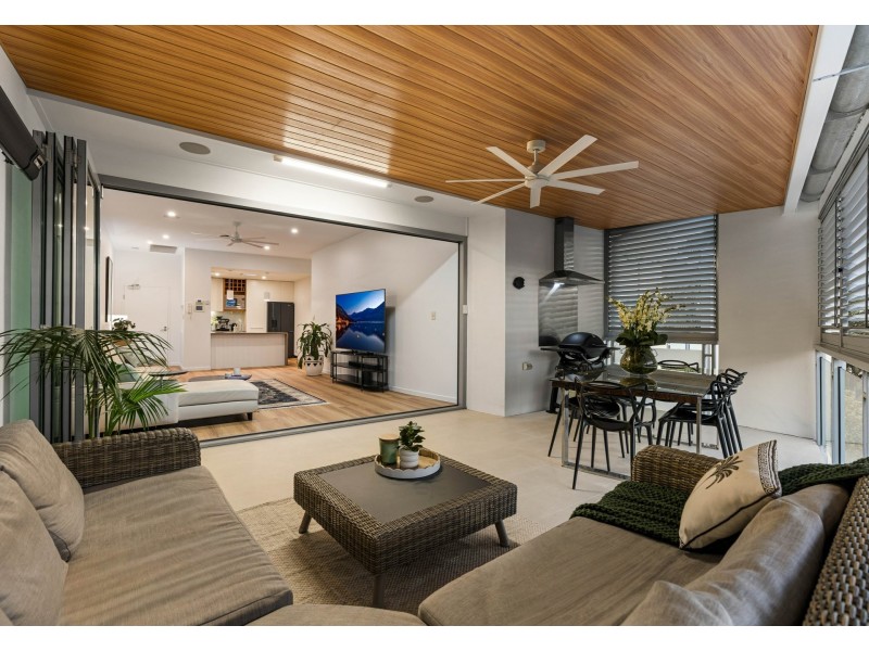 3/232 Oxford Street, Balmoral QLD 4171