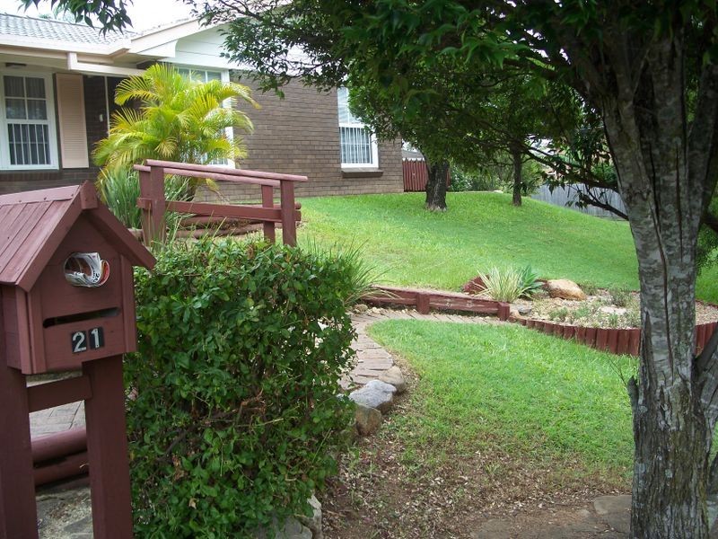 21 Jardine Drive, Springwood QLD 4127