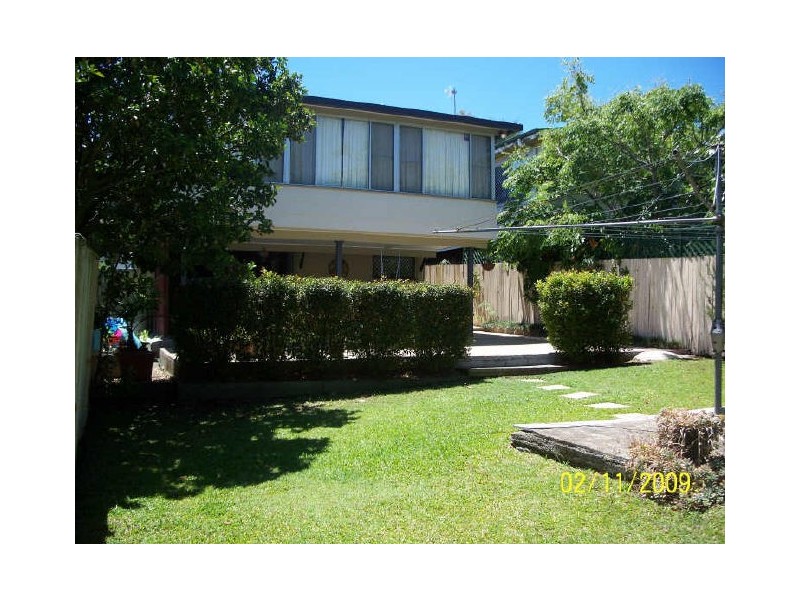 11 Edge Street, Murarrie QLD 4172