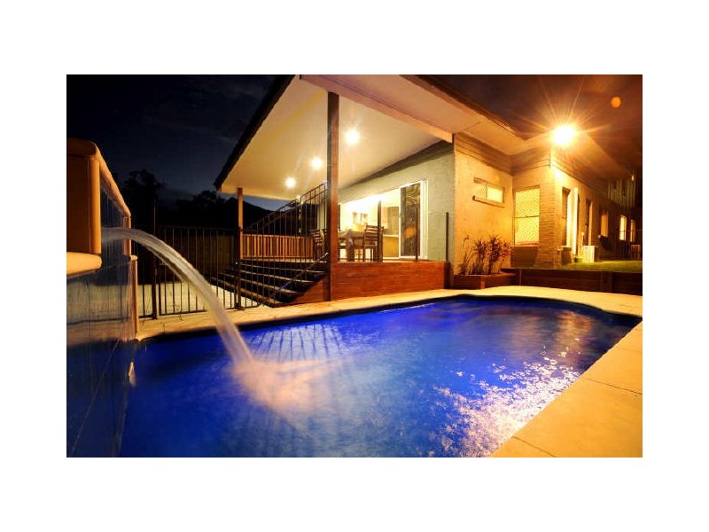 30 Talltrees Circuit, Wakerley QLD 4154