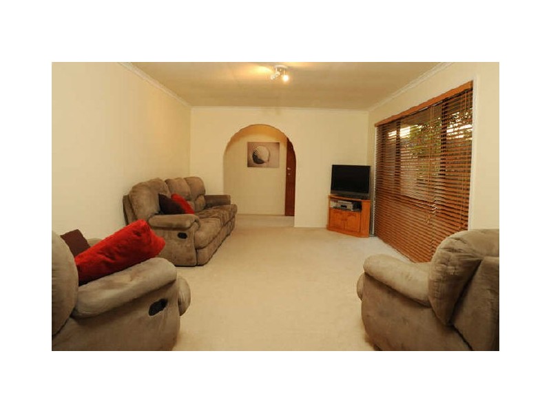 25 Knightsbridge Crescent, Rochedale South QLD 4123