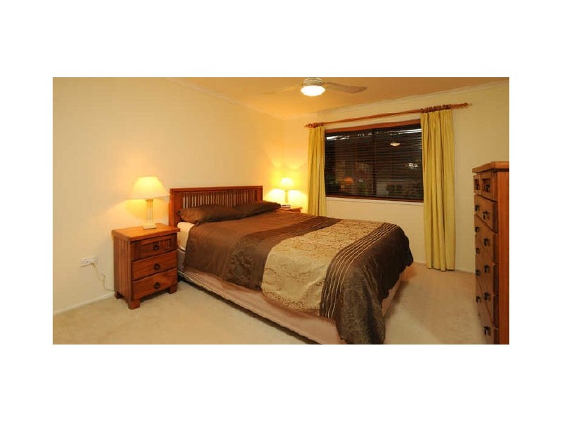 25 Knightsbridge Crescent, Rochedale South QLD 4123