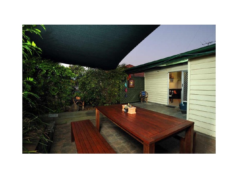23 Jersey Street, Morningside QLD 4170