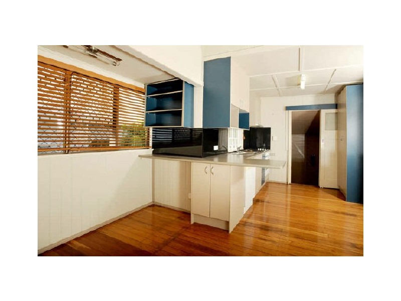 85 Dahlia Street, Cannon Hill QLD 4170