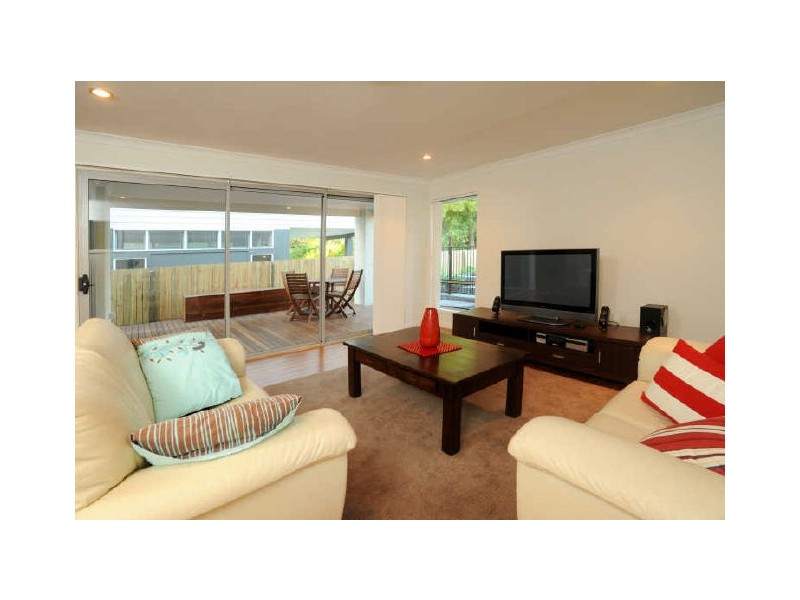 70 Muir Street, Cannon Hill QLD 4170