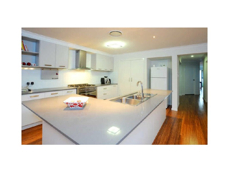 70 Muir Street, Cannon Hill QLD 4170