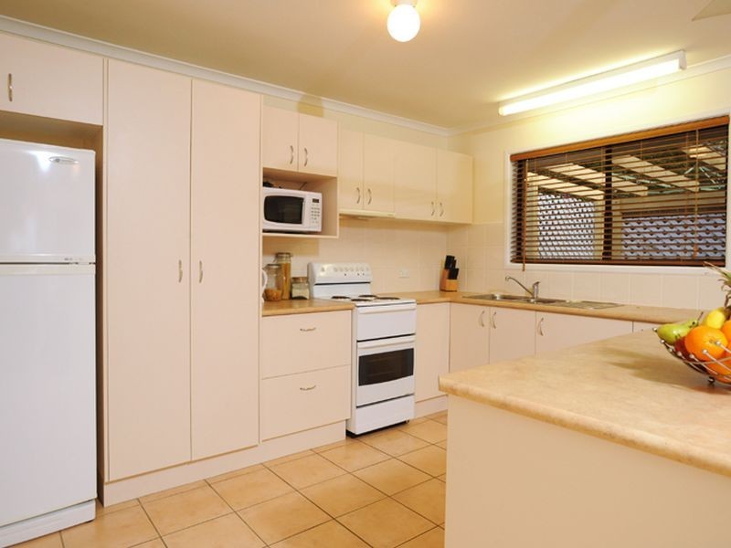 25 Knightsbridge Street, Rochedale South QLD 4123