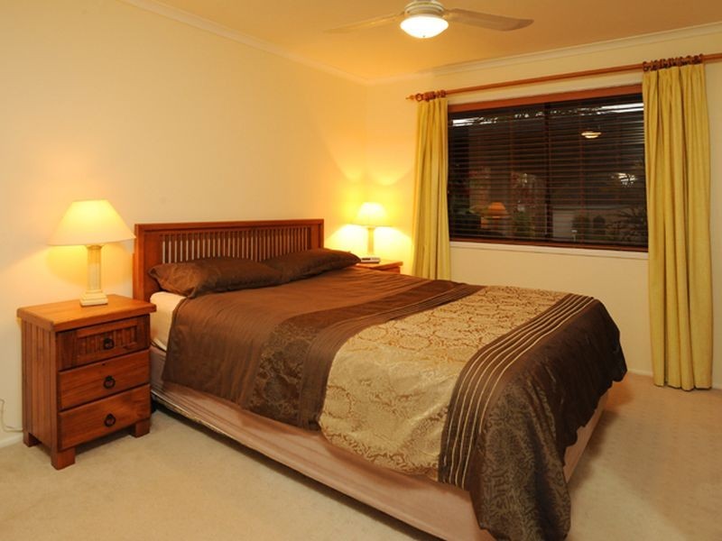 25 Knightsbridge Street, Rochedale South QLD 4123