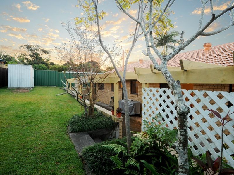 25 Knightsbridge Street, Rochedale South QLD 4123