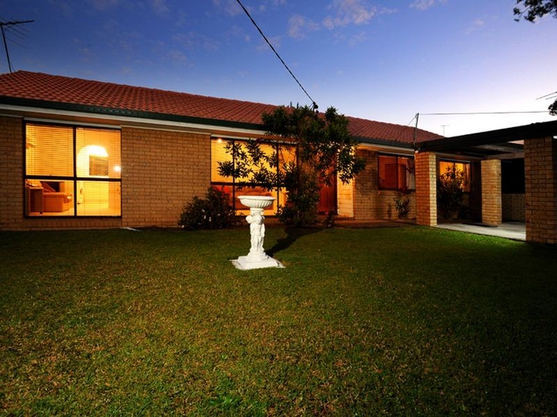 25 Knightsbridge Street, Rochedale South QLD 4123