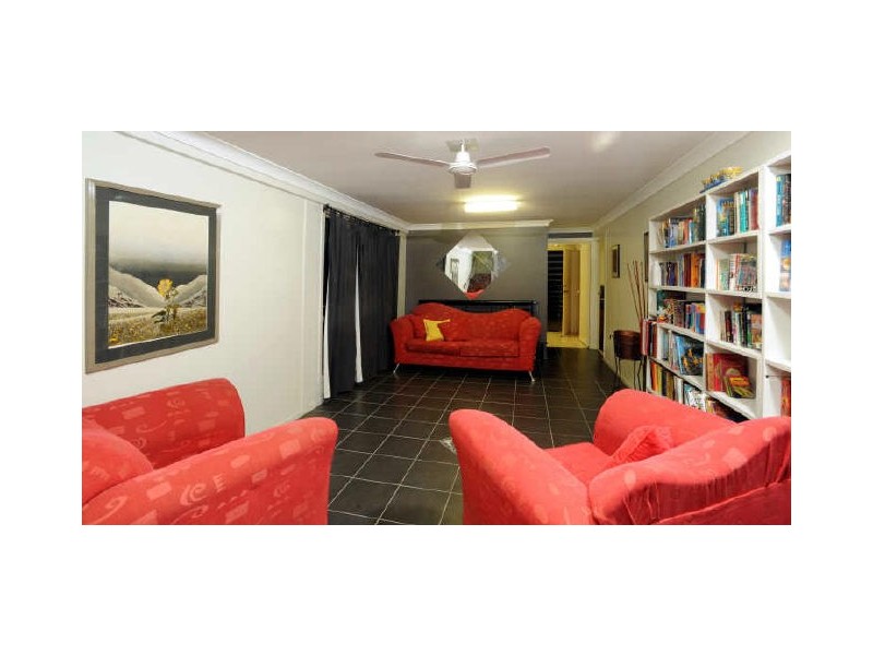 101 Armstrong Road, Cannon Hill QLD 4170