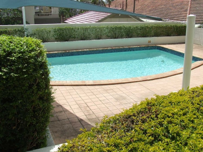 1/92-96 Norman Crescent, Norman Park QLD 4170