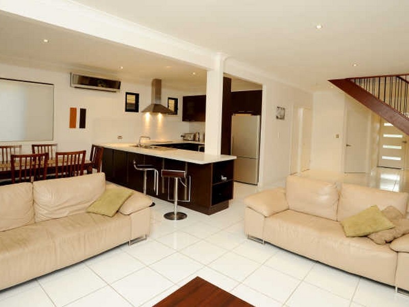 56 Stanton Street, Cannon Hill QLD 4170