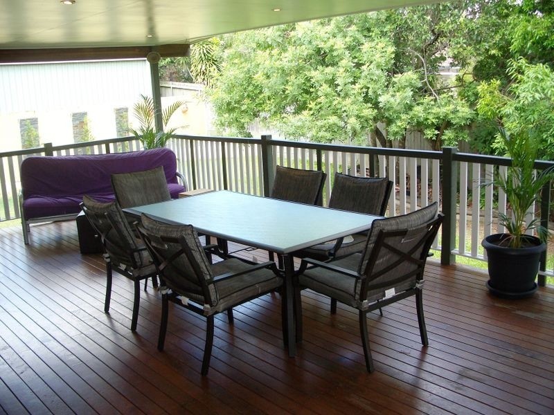 11 Lombard Street, Carina QLD 4152