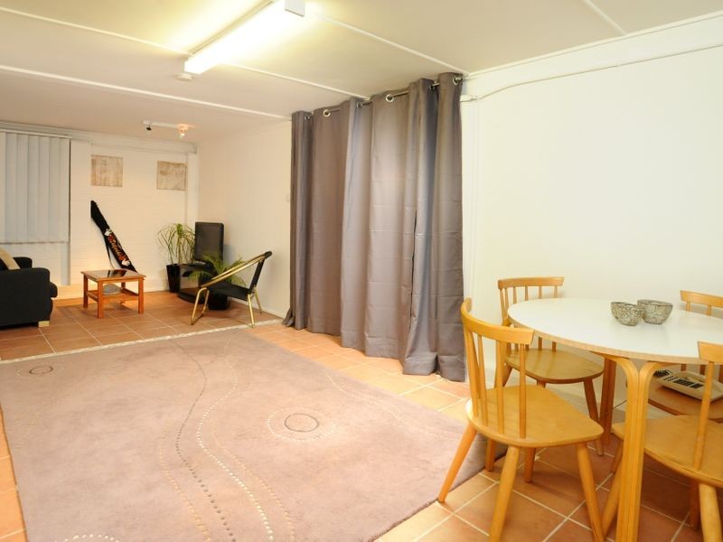 43 Meyrick Street, Cannon Hill QLD 4170