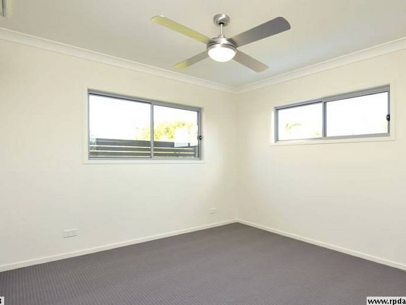 2/24 Rossiter Street, Morningside QLD 4170