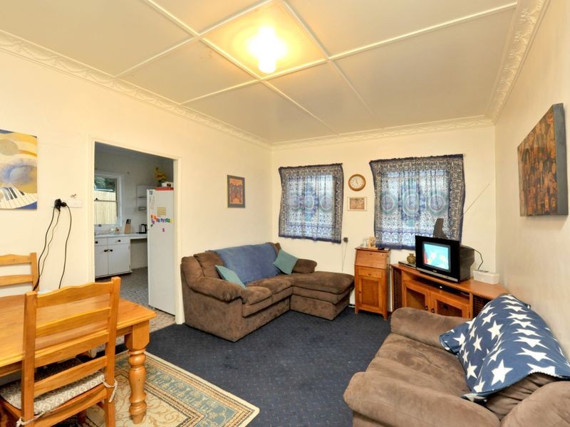 1 & 2/16 Narela Street, Cannon Hill QLD 4170