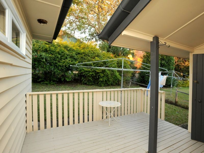 10 Narela Street, Cannon Hill QLD 4170