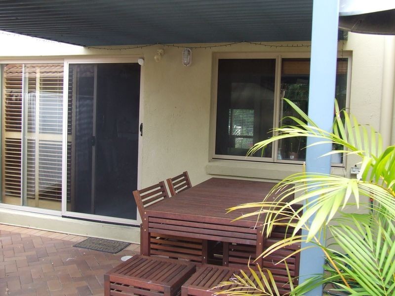 115 Coutts Street, Bulimba QLD 4171