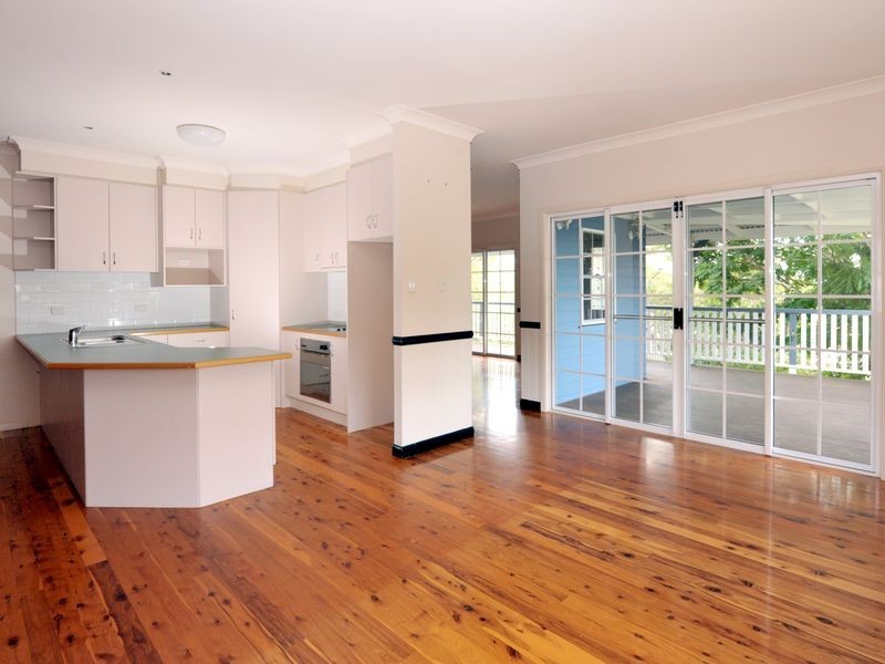 29 Dahlia Street, Cannon Hill QLD 4170