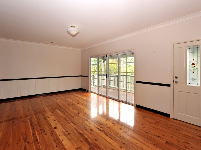 29 Dahlia Street, Cannon Hill QLD 4170