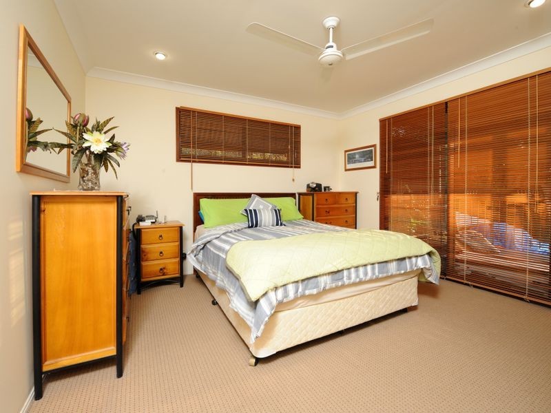 154 Junction Road, Morningside QLD 4170