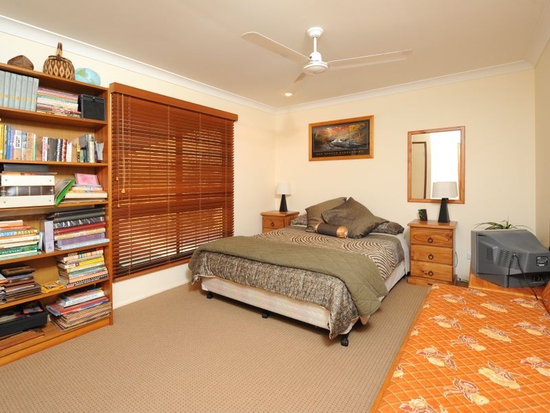 154 Junction Road, Morningside QLD 4170