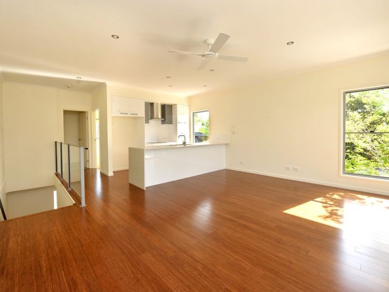 2/26 Jellicoe Street, Coorparoo QLD 4151