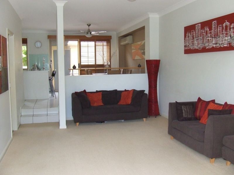 115 Coutts Street, Bulimba QLD 4171