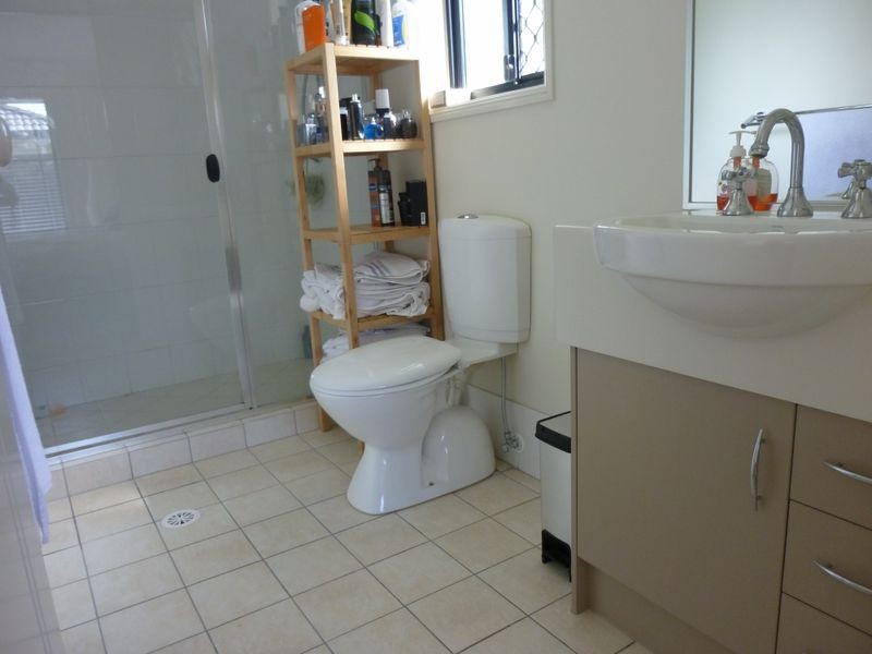 7 Lennox Close, Manly West QLD 4179