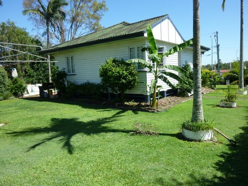 2 Andrews Street, Cannon Hill QLD 4170