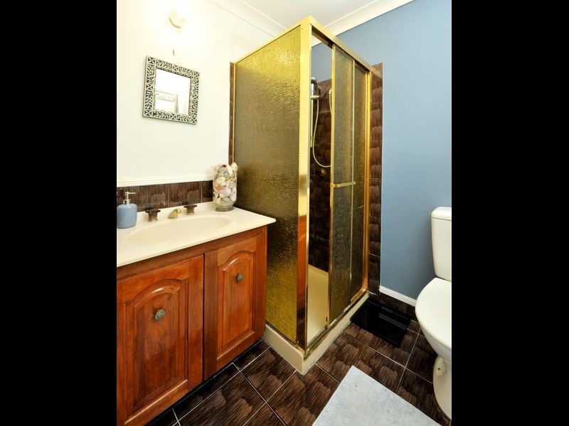 9 Jalanga Street, Belmont QLD 4153