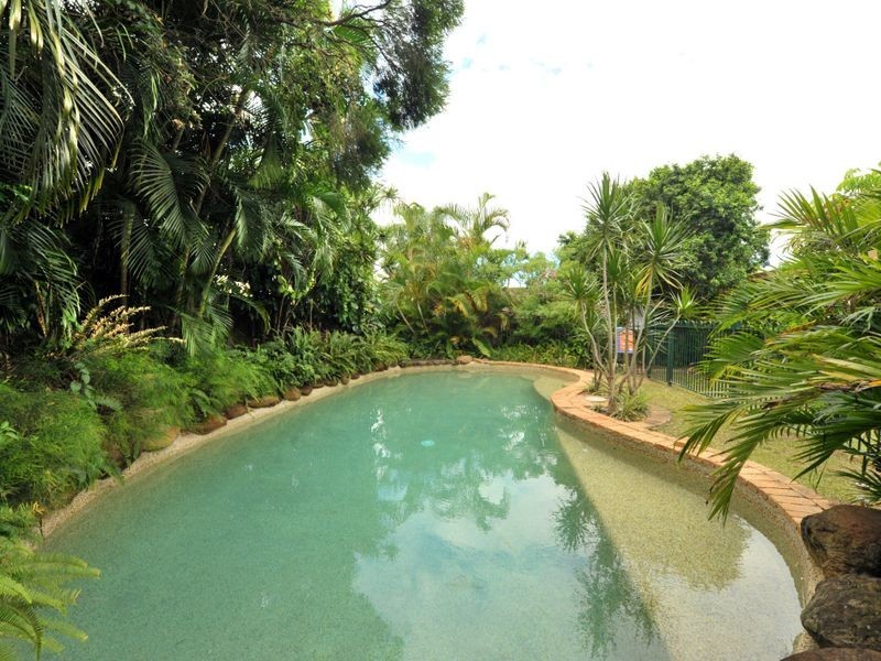 9 Jalanga Street, Belmont QLD 4153