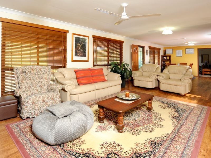 154 Junction Road, Morningside QLD 4170