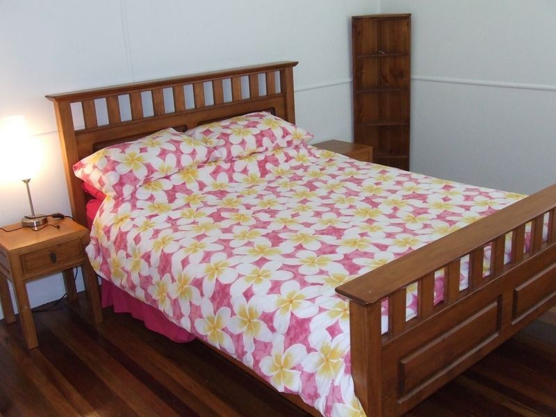 19 Grenade Street, Cannon Hill QLD 4170