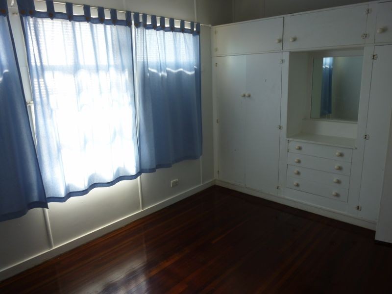 2/127 Singer Street, Wynnum QLD 4178