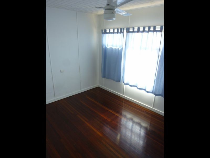 2/127 Singer Street, Wynnum QLD 4178