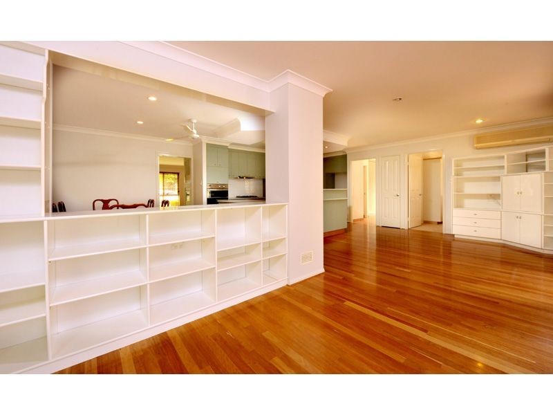 12 Cordeaux Place, Parkinson QLD 4115