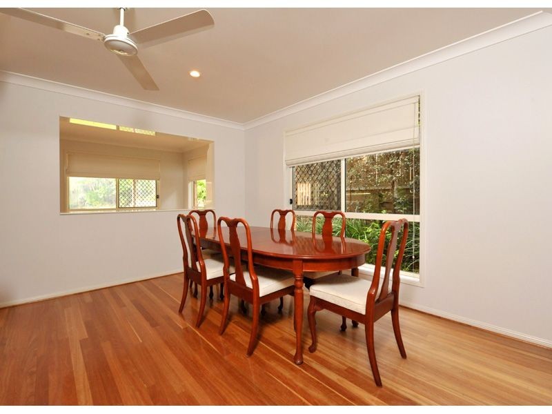 12 Cordeaux Place, Parkinson QLD 4115