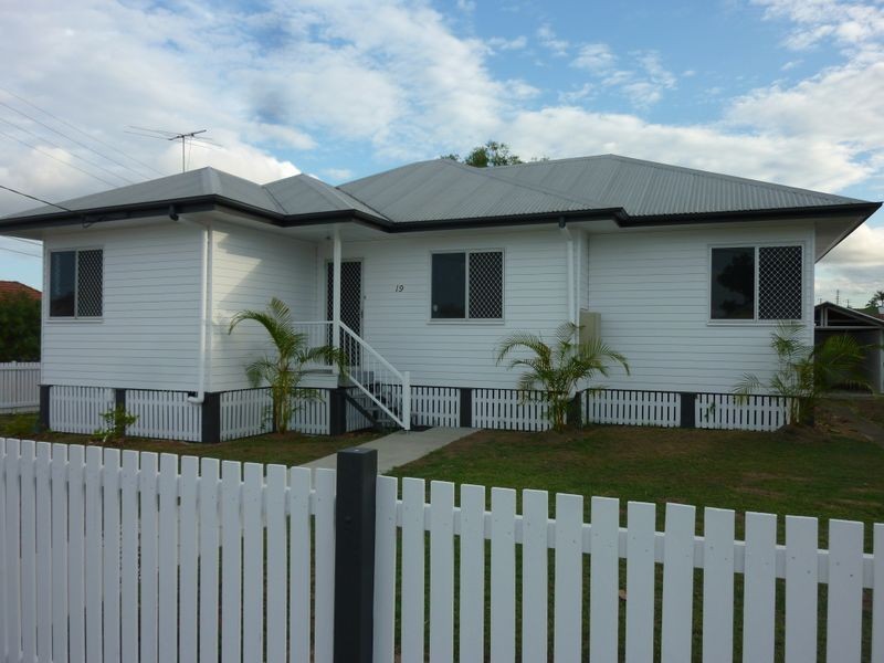 19 Koolatah Street, Carina QLD 4152