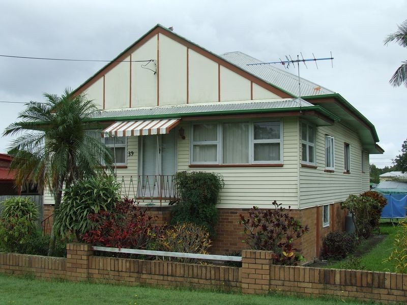39 Andrews Street, Cannon Hill QLD 4170