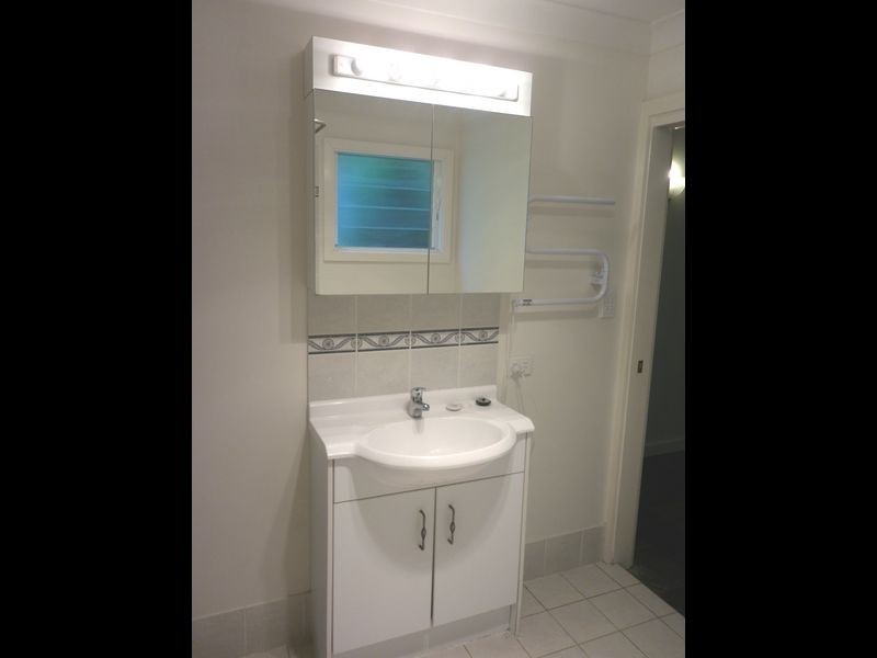 7B Camelia Street, Cannon Hill QLD 4170