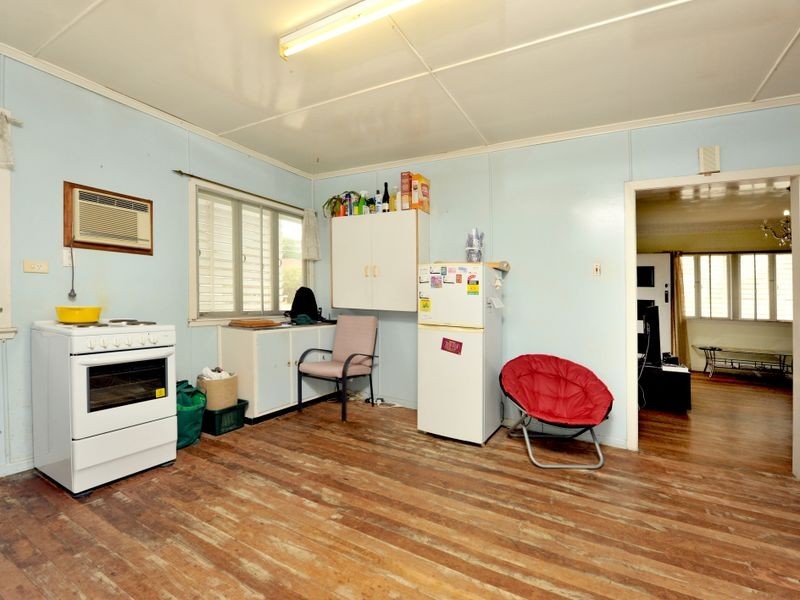 6 Duke Street, Cannon Hill QLD 4170