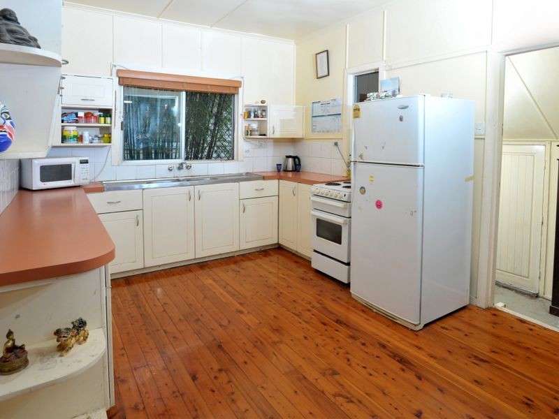 12 Narela Street, Cannon Hill QLD 4170